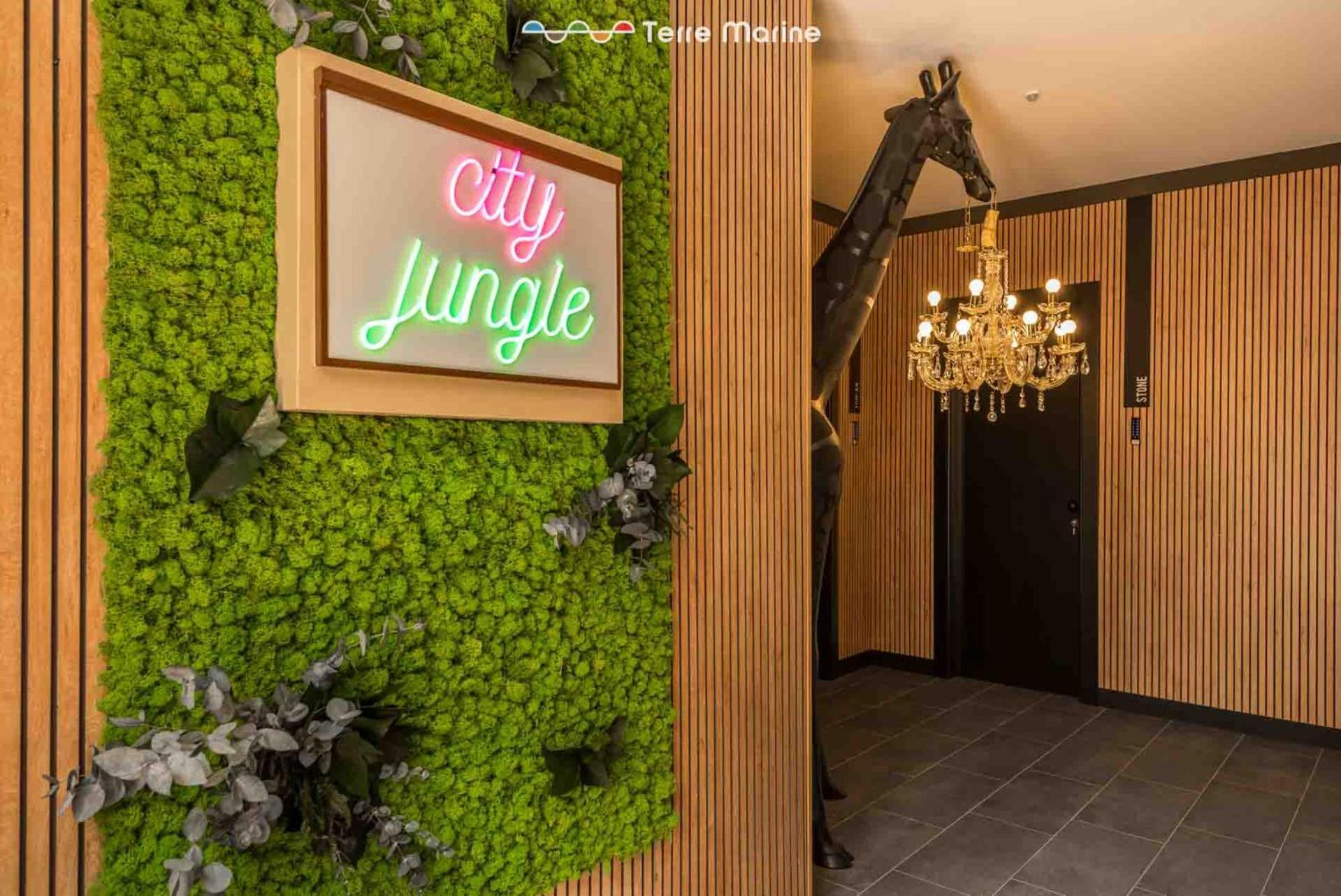 City Jungle, Terre Marine La Spezia Luaran gambar